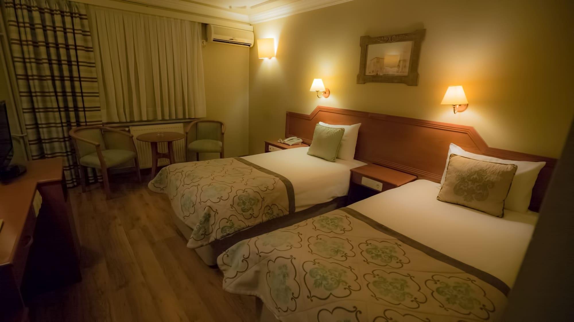 บอยูกูเซล เทอร์มัล โฮเต็ล Hotel บูร์ซา ภายนอก รูปภาพ