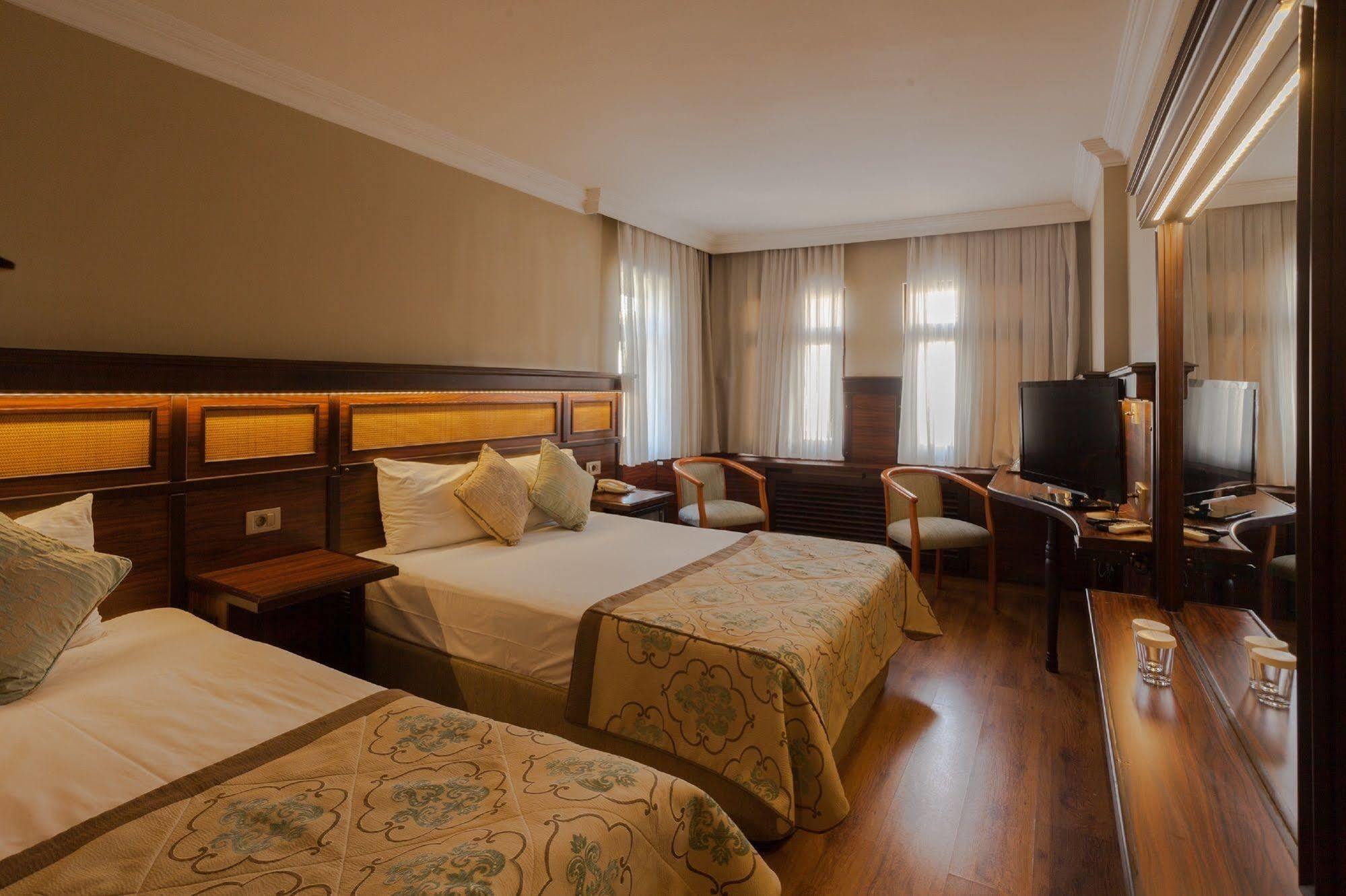 บอยูกูเซล เทอร์มัล โฮเต็ล Hotel บูร์ซา ภายนอก รูปภาพ